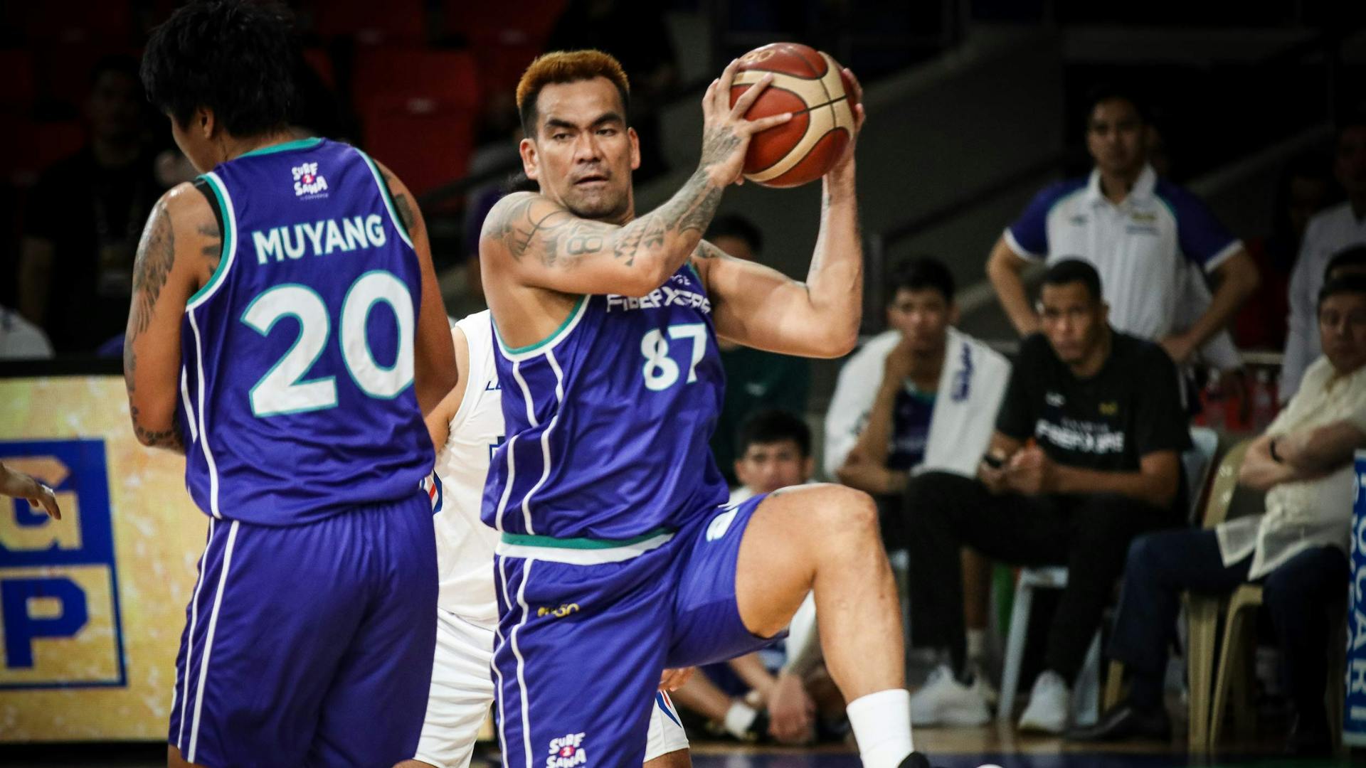 PBA: Why did Converge sign veteran Vic Manuel?